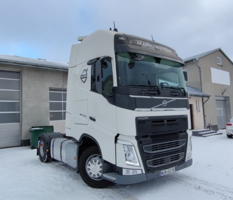 VOLVO