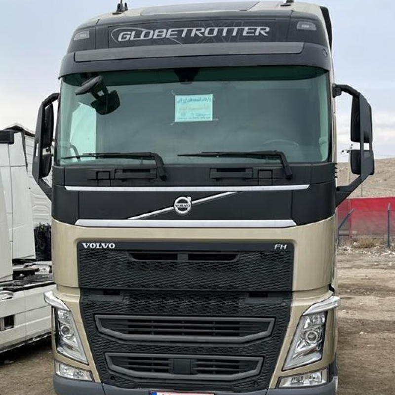 VOLVO